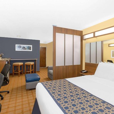 Microtel Inn & Suites - Kearney Zewnętrze zdjęcie
